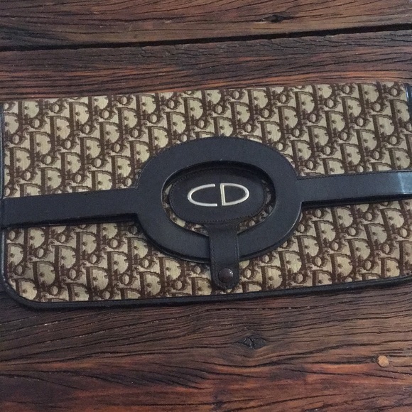 dior monogram clutch